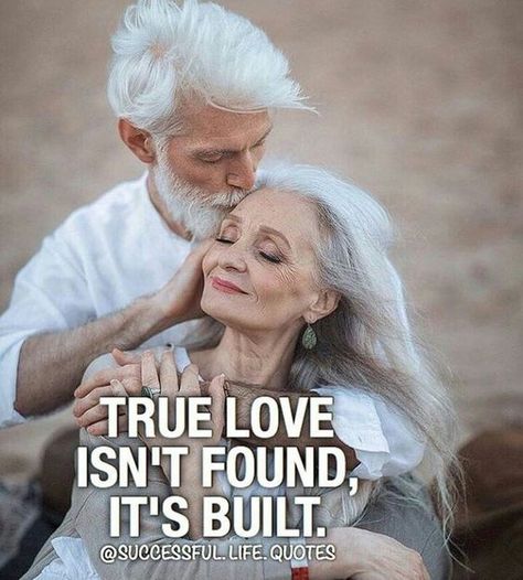 Older Couple, Betrayal Quotes, Old Couple, Elderly Couples, Growing Old Together, Old Couples, Coban, Lasting Love, Love My Husband