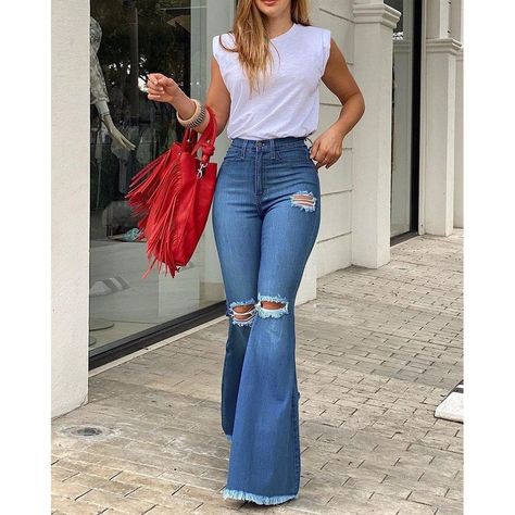 Hem Bootcut Jeans, Bell Bottom Jeans Outfit, High Waisted Jeans Outfit, Flare Jeans Outfit, Wide Leg Jeans Outfit, Outfits Con Jeans, Looks Jeans, Look Jean, Jeans Outfit Casual