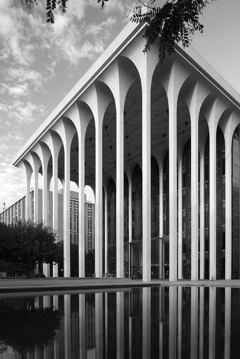 Northwestern National Life Building, Minneapolis, USA (1965) Architect: Minoru Yamasaki Structural Expressionism, Expressionism Architecture, Late Modernism, Architecture Concept Drawings, México City, Iconic Buildings, Minneapolis Minnesota, Brutalism, World Trade Center