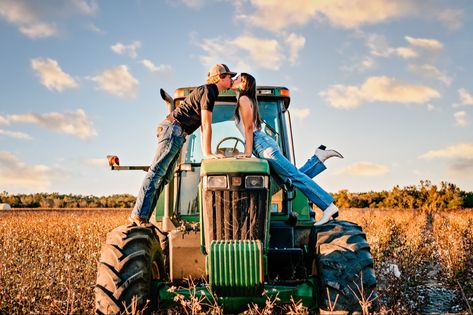 Farm Family Pictures Tractors, Tractor Fall Photography, Tractor Family Photo Shoot, Couple Tractor Pictures, Farming Engagement Pictures, Tractor Couple Photoshoot, Engagement Pictures With Tractor, Engagement Photos With Tractor, Family Photos With Tractor