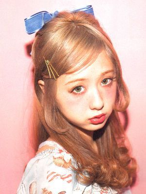 Kawaii Hairstyles, Hair Stylies, Hair Reference, Aesthetic Hair, Hair Designs, Japanese Fashion, Pretty Hairstyles, Pose Reference, Hair Looks