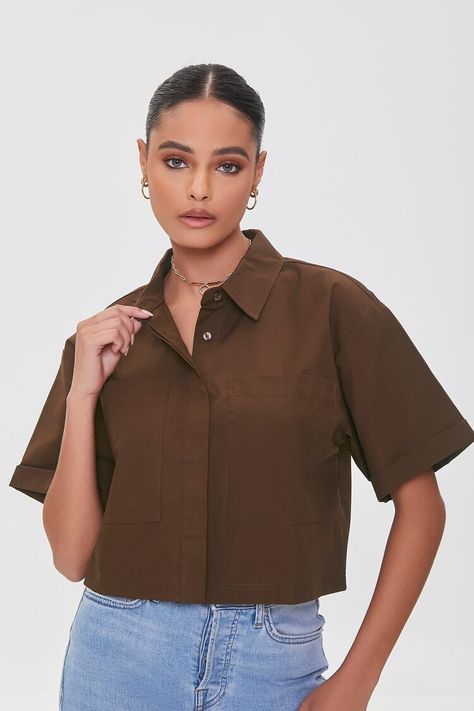 Poplin Cropped Shirt Cropped Button Up Shirt Outfit, Crop Shirts For Women, Outfits Moodboard, Cropped Button Up Shirt, Corporate Shirts, Cropped Button Down, Boxy Shirt, Brown Crop Top, Best Shirt