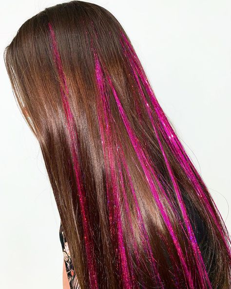 Tinsel Highlights Hair, Hot Pink Tinsel Hair, Pink Hair Tensil, Black Hair With Pink Tinsel, Pink Tinsel Hair Brown, Brown Hair With Pink Tinsel, Tinsel Hair Pink, Pink Tinsel In Brown Hair, Pink Hair Tinsel Brunette