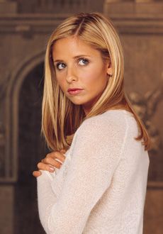 Buffy Summers from Buffy the Vampire Slayer Emma Caulfield, Amber Benson, Marc Blucas, Sarah Michelle Gellar Buffy, Charisma Carpenter, Michelle Gellar, Michelle Trachtenberg, David Boreanaz, Buffy Summers