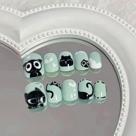 Cute Animal Acrylic Nails, Cat Art Nails, Cat Nail Designs Cute, Cute Cat Nail Art, Cat Nail Ideas, Cute Cat Nails, Cat Nails Design, Silly Nails, Round Nail Designs