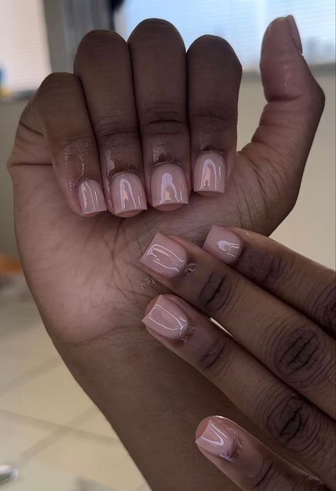 Short Tan Acrylic Nails, Short Nails Sns Ideas, Plain Short Square Nails, Short Square Acrylic Nails Classy, Natural Short Square Nails, Shortie Nails Black Women, Nude Square Nails Short, Nude Duck Nails, Short Nude Acrylics