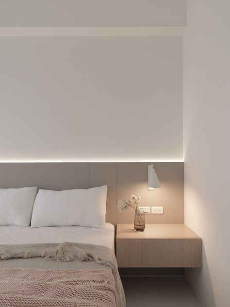 Headboard With Lights, Hotel Room Design, Master Room, Bedroom Decor Design, Bed Lights, Headboard Designs, Minimalist Room, Bathroom Design Luxury, Taipei Taiwan