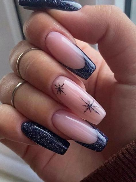 Snow Nails, Nail Art Stencils, Dark Blue Nails, Nail Vinyls, Her Nails, Snowflake Nails, Christmas Nails Acrylic, Winter Nail Designs, New Year's Nails