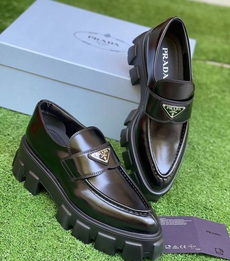 Pin by Gaby s on zapatos in 2022 | Leather business shoes, Gents shoes, Sneakers fashion Prada Loafers Men, Chanel Mens Shoes, Prada Shoes Men, Men Fashion 2023, Street Style For Men, Mens Shoes Casual, Black Loafer Shoes, Gents Shoes, Sneakers Street