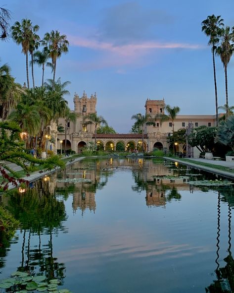 Beautiful Places California, San Diego North Park, California Aesthetic San Diego, San Luis Obispo California Photography, San Diego Architecture, San Diego City Aesthetic, California San Diego Aesthetic, Summer In San Diego, Downtown San Diego Aesthetic