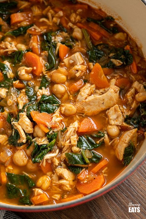 Ground Turkey And Spinach, Protein Soup Recipes, Chickpea Spinach, Chicken Chickpea, Chicken Spinach, Spinach Soup, Chickpea Recipes, Crock Pot Soup, Pureed Food Recipes