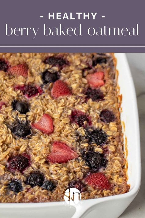 Filled with rolled oats and frozen berries, this mixed berry baked oatmeal is easy to make and a healthy breakfast to start the day. Berry Oatmeal Bake, Berry Baked Oatmeal, Berry Casserole, Kay Nutrition, Healthy Breakfast Choices, Berry Oatmeal, Baked Oatmeal Healthy, Berry Breakfast, Baked Oatmeal Recipes