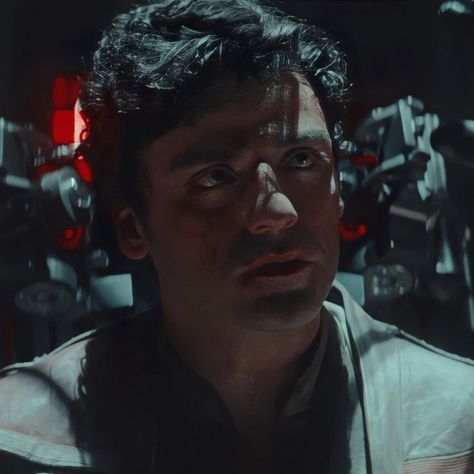 Poe Dameron Aesthetic, Oscar Isaac Star Wars, Oscar Isaac Icon, Isaac Aesthetic, Star Wars Poe Dameron, Star Wars Icon, Star Wars Aesthetic, Aesthetic Star, Poe Dameron