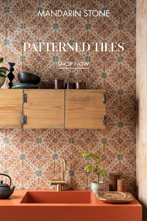 With eye-catching designs, a sense of personality and charm, our patterned tiles bring a fresh look to bathroom, kitchen and living spaces. Discover the full collection online and order your free samples today. Tile pictured: Safi Lupita Porcelain Small Earthy Kitchen, Muted Terracotta, Open Space Living Room, Earthy Kitchen, Patterned Kitchen Tiles, Backsplash Patterns, Patterned Tile Backsplash, Colourful Kitchen, Mandarin Stone