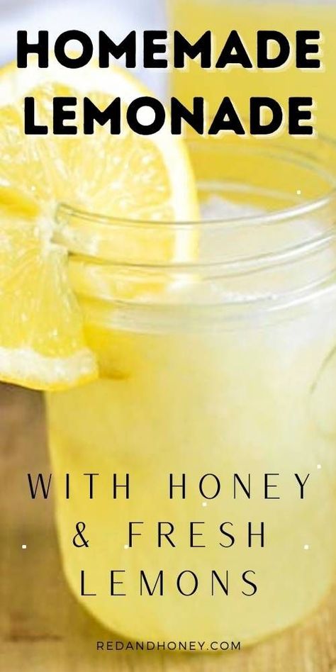 This simple homemade recipe uses honey to sweeten instead of refined sugars, and it uses fresh lemons for the perfect fresh lemonade flavor. Natural Lemonade Recipe, Homemade Lemonade With Honey, How To Make Healthy Lemonade, Make Lemonade Out Of Lemons, Homemade Lemonade With Lemon Juice, Honey Lemonade, Honey Drink, Homemade Lemonade Recipes, Fresh Squeezed Lemonade