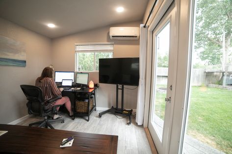 Tuff Shed Office, Shed Office Interior, Shed Conversion, Shed Office, Tuff Shed, Shed Interior, Office Details, Mini Office, Studio Office