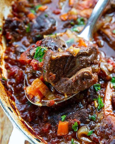 Osso Bucco is one of my favorite meals to make! This is an absolutely mouth-watering Italian comfort food that everyone should try at least once! Osso Beef Shanks Recipe, Osso Bucco Beef, Shank Recipes, Braised Beef Shanks, Bottom Round Roast Recipes, Osso Bucco Recipe, Shanks Recipe, Beef Shank Recipe, Beef Shanks