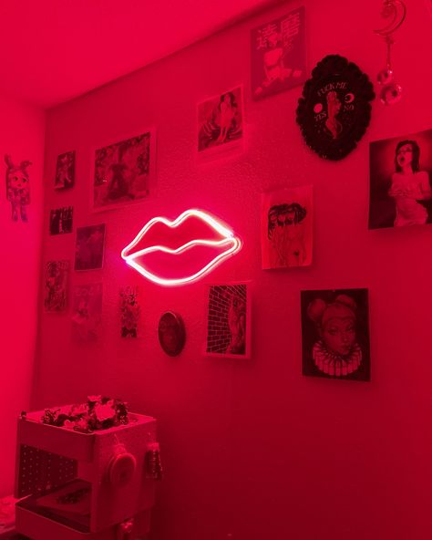 Red room erotica art Red Room 50 Shades Diy, Red And Pink Bedroom, Red Room 50 Shades, Spicy Aesthetic, Diy Shades, Red Room, Red Makeup, Red Rooms, Makeup Room