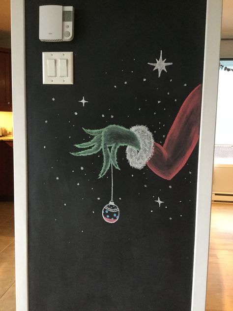 Chalk Wall Christmas Ideas, Whiteboard Art Christmas, Christmas Chalk Wall, December Chalkboard Calendar, Christmas Chalkboard Art Easy, Black Board Ideas, Christmas Blackboard Ideas, Whiteboard Art Ideas, Holiday Chalkboard Art