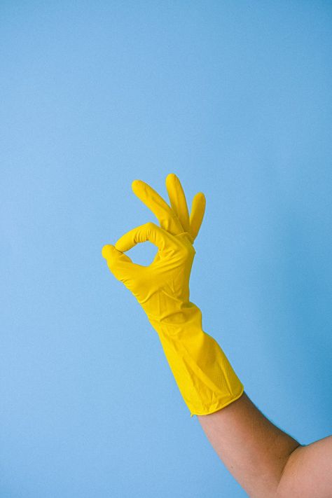 Crop faceless person in rubber glove showing okay gesture · Free Stock Photo B12 Foods, Vegetarian Supplements, Benefits Of Vitamin A, Vitamin A Foods, Anti Oxidant Foods, Vitamins For Energy, Vegan Supplements, Body Wellness, Healthy Supplements