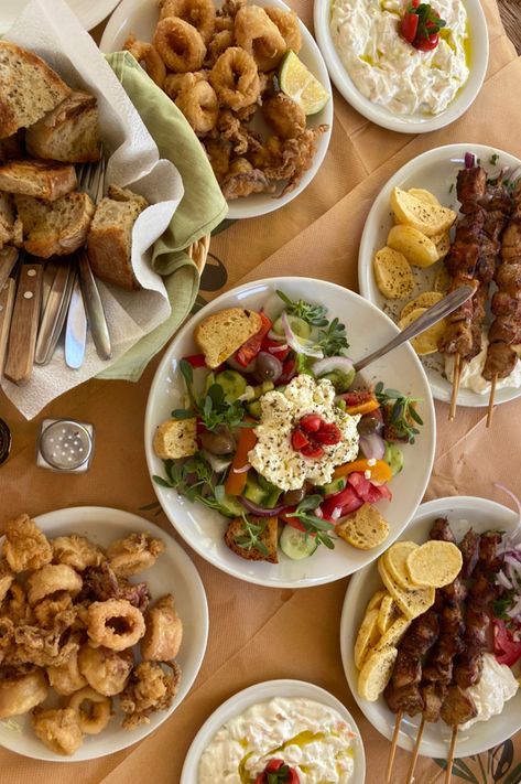 Greek Food Asethic, Food From Greece, Naxos Greece Food, Santorini Greece Food, Food In Greece Aesthetic, Greek Cuisine Aesthetic, Greece Meals, Greek Food In Greece, Greek Summer Aesthetic Food