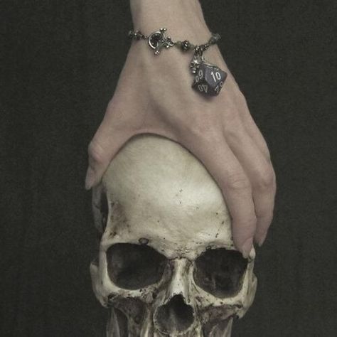 ˗ˏˋ 𝓕𝓵𝓸𝓻𝓮𝓷𝓬𝓮  ˎˊ˗ Half Elf, Yennefer Of Vengerberg, Photographie Portrait Inspiration, Penny Dreadful, Hades And Persephone, Human Skull, Witch Aesthetic, A Skull, + Core + Aesthetic