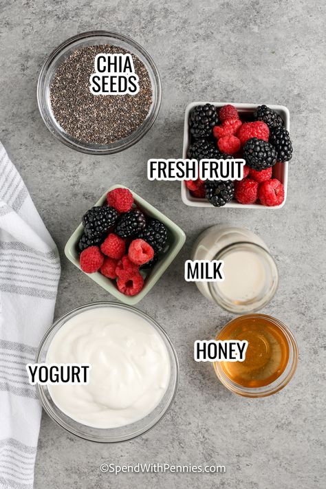 Chia Seed Yogurt, Pudding Recept, Chia Pudding Recipes Healthy, Chia Breakfast, What Is Healthy Food, Chia Seed Recipes Pudding, Chia Recipe, Honey Yogurt, Healthy Food Menu