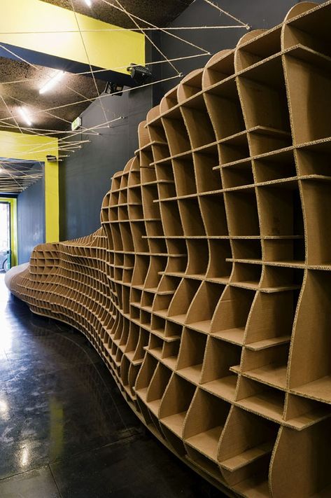 Furniture Craft, Cardboard Storage, Cardboard Design, Paper Furniture, Cardboard Display, Parametric Design, Cardboard Art, Cardboard Furniture, Design Del Prodotto