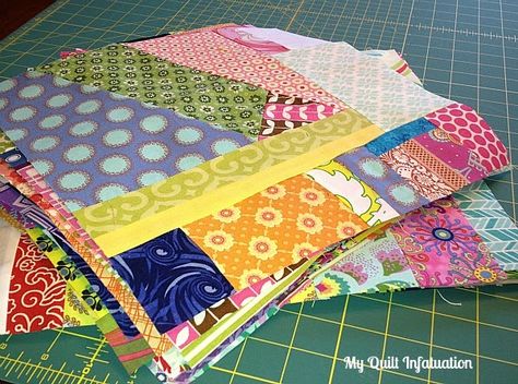 My Quilt Infatuation: Calling All Scrap Lovers! An Improv Piecing Tutorial Crumb Quilt, Scrappy Quilt Patterns, Quilt Block Patterns Free, String Quilts, Scrap Quilt Patterns, Quilt Block Tutorial, Scrappy Quilt, Quilting For Beginners, Quilting Techniques