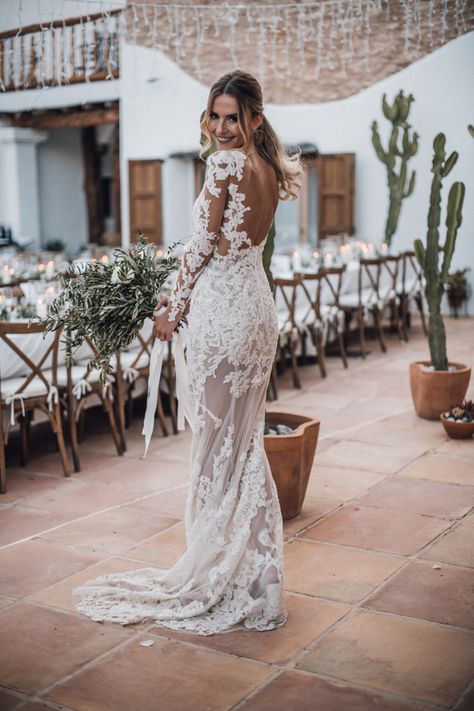 Dresses With Long Sleeve, Wedding Dress Silk, Berta Wedding, How To Dress For A Wedding, Mermaid Wedding Dresses, Backless Wedding, Sleeve Wedding Dress, Lace Mermaid, Long Sleeve Wedding