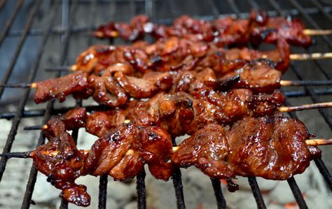 Barbecue Pork on a Stick are Filipino-style kebabs marinated in a sweet and spicy sauce Filipino Chicken Barbecue Recipe, Pork On A Stick, Panlasang Pinoy Recipe, Barbeque Pork, Garlic Brown Sugar Chicken, Chicken Barbecue, Barbecue Chicken Recipe, Barbeque Recipes, Pork Bbq