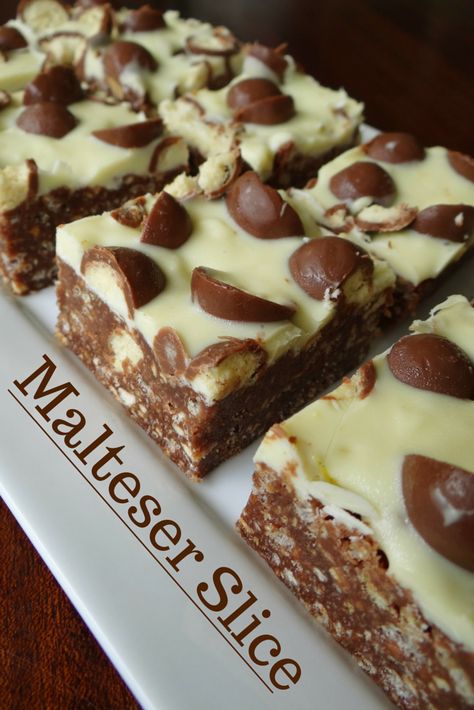 HELLO Malteser Slice – Be A Fun Mum Dessert Recipes With Condensed Milk, Recipes With Condensed Milk, Malteser Slice, No Bake Dessert Recipes, Arrowroot Biscuits, Rice Bubbles, Tray Bake Recipes, Condensed Milk Recipes, Slices Recipes