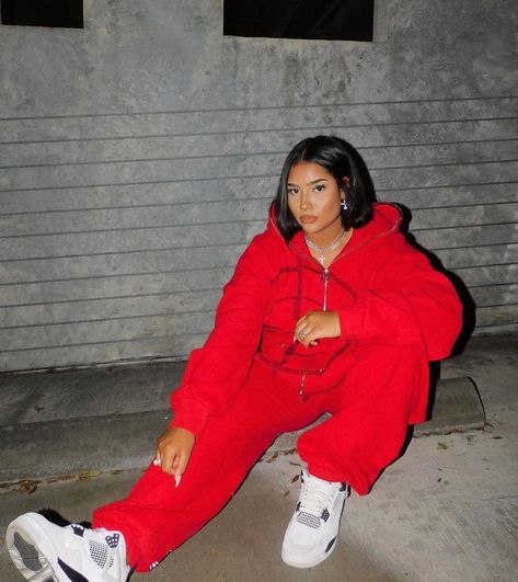 Red Nike Sweater, Spider Clothing, Tracksuit Outfit Women, Sweatsuit Outfit, Red Tracksuit, Spider Hoodie, Sweater Outfits Men, Sp5der Hoodie, Edgy Streetwear