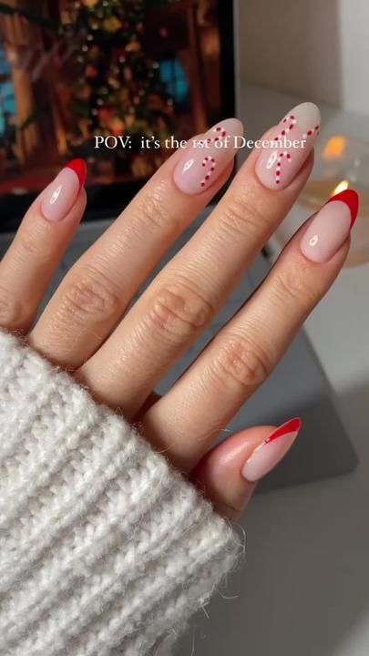 Candy Cane Nails, Christmas Gel Nails, Casual Nails, Short Acrylic Nails Designs, Festival Nails, New Year's Nails, Xmas Nails, Cute Acrylic Nails, Holiday Nails