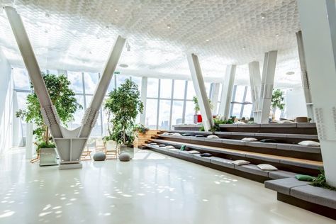 Introducing the Office Design Trends of 2019 and Beyond Classroom Architecture, Zen Office, Office Design Trends, Architecture Jobs, Contemporary Office Design, Industrial Office Design, Medical Office Design, Open Architecture, Architecture Presentation Board