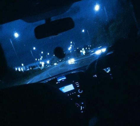 Driving Aesthetic, Photo Bleu, Ravenclaw Aesthetic, Blue Aesthetic Dark, Everything Is Blue, Catty Noir, Blue Lights, Blue Car, Blue Hour