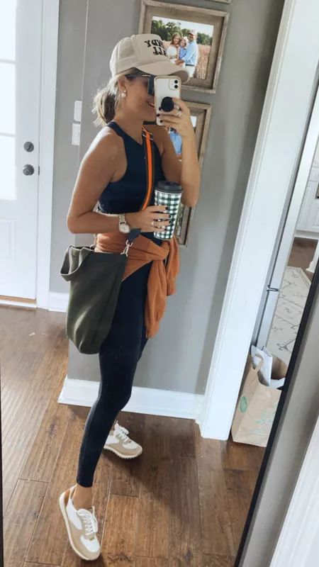 Cool Summer Days Outfits, Sports Summer Outfit, Weekend Athleisure Outfit Summer, Women’s Causal Outfits, Legging Summer Outfits Casual, Ballpark Mom Outfit Summer, Middle Class Outfit, Ball Park Mom Outfit, Mom Hat Outfits