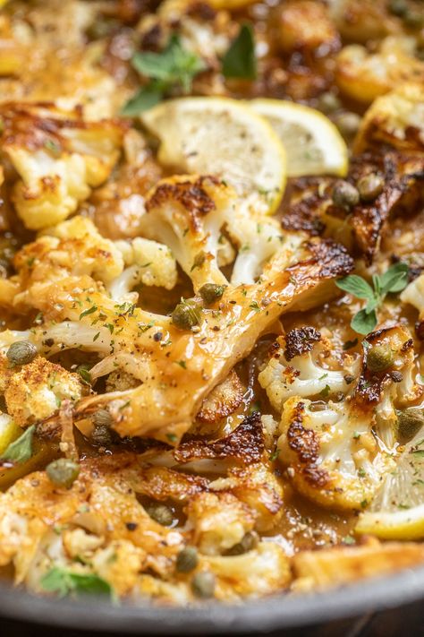 close up of cauliflower piccata. Cauliflower Gluten Free Recipes, Favorite Vegetarian Recipes, Cauliflower Piccata Recipe, Cauliflower Sides Recipes, Cold Cauliflower Recipes, Romesco Cauliflower Recipes, Vegetarian Recipes With Cauliflower, Vegetarian Mains Recipes, Impressive Vegetarian Dinner