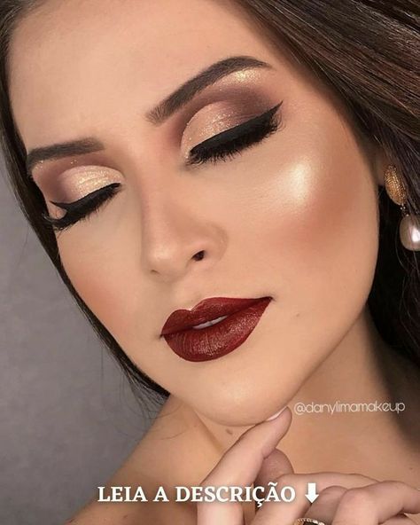 Wedding Makeup Gold Smokey, Bridesmaid Makeup For Burgundy Dress, Makeup For Burgundy Dress, Bridal Lipstick, Burgundy Makeup Look, Burgundy Makeup, Evening Eye Makeup, Gold Makeup Looks, Hd Makeup