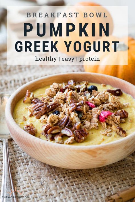 This healthy pumpkin yogurt recipe is a breakfast bowl the entire family will love! This is such an easy recipe that's packed with protein, fiber and vitamins. My kid loves this pumpkin breakfast bowl, and I'm happy because it's healthy and easy to make. Ingredients include pumpkin puree, Greek yogurt and bananas. Recipe on www.theworktop.com. || #pumpkin #yogurt #recipe #breakfastbowl #healthy Pumpkin Greek Yogurt, Greek Yogurt Breakfast Bowl, Bananas Recipe, Yogurt Breakfast Bowl, Greek Yogurt Breakfast, Pumpkin Yogurt, Pumpkin Breakfast, Healthy Greek Yogurt, Yummy Healthy Breakfast