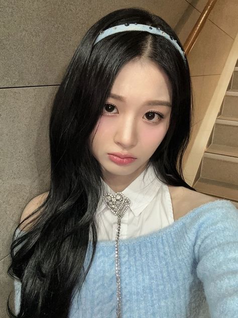 Nmixx #SULLYOON ig update Nmixx Sullyoon, Angel Face, My Chemical, Korean Hairstyle, Korean Makeup, K Pop Music, True Beauty, Kpop Idol, Korean Girl