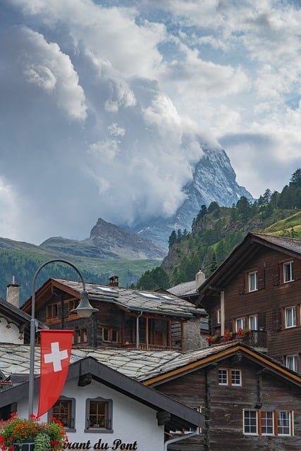 Mountain Village Houses - Free photo on Pixabay Switzerland House, Switzerland Wallpaper, Bridge City, Mountain Huts, Scenic Road Trip, Mountain Village, Zermatt, Group Work, City Architecture