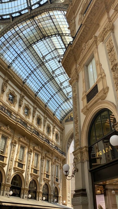 Milan Lifestyle Aesthetic, Prada Aesthetic, Luxury Lifestyle Aesthetic, Lifestyle Aesthetic, Milan Design, Classy Aesthetic, 2024 Vision, Italian Luxury, Luxury Lifestyle