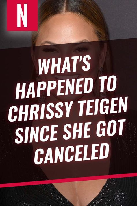 At one point, Chrissy Teigen seemed to have it all. The supermodel married musical sensation John Legend in a luxurious ceremony in Lake Como, Italy in 2013. #chrissyteigen #cancelled #celebrity #drama Celebrity Drama, Chrissy Teigen John Legend, Lake Como Italy, Como Italy, Chrissy Teigen, John Legend, Lake Como, Swift, Musical