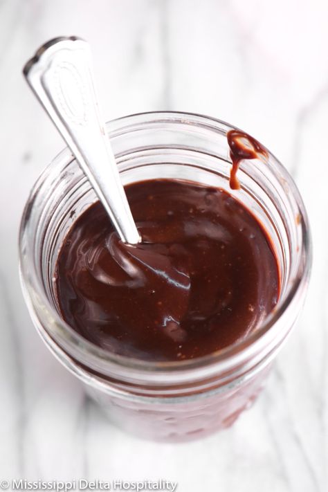 Homemade Chocolate Sauce | Mississippi Delta Hospitality Homemade Chocolate Sauce, Berry Coulis, Chocolate Sauce Recipes, Homemade Hot Fudge, Chocolate Fudge Sauce, Butterscotch Sauce, Hot Fudge Sauce, Cooking Cream, Fudge Easy