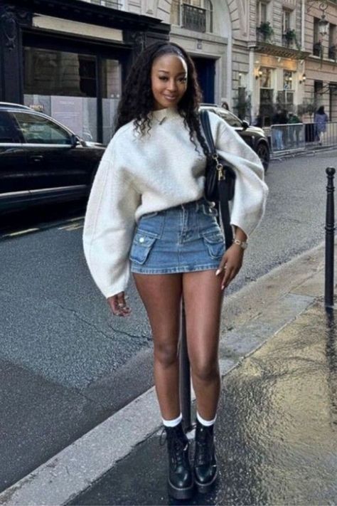 16 Cute and Trendy Ways to Wear a Denim Mini Skirt This Summer Mini Skirt Ideas Black Women, Fitted Denim Skirt Outfit, Skirt Looks Black Women, Casual Miniskirt Outfits, Cute Casual Dinner Outfits Fall, Mini Jean Skirt Outfit Winter, Casual Cute Dinner Outfits, Skirts And Jordans Outfit, Denim Skirt Outfit Night Out