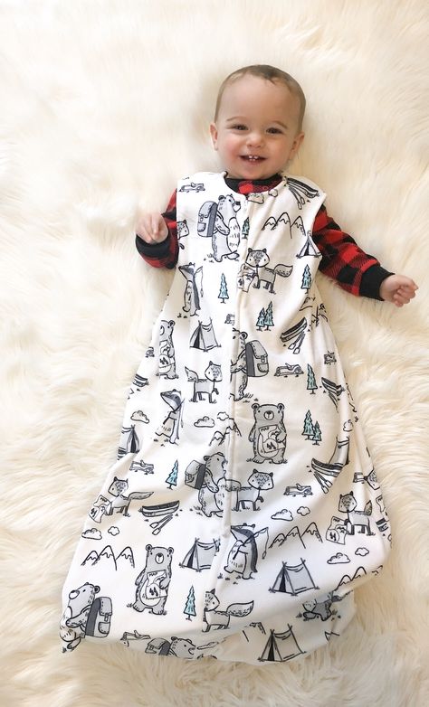 Sleepsack Pattern, What Is A Mom, Baby Sleeping Bag Pattern, Baby Sleeping Bed, Toddler Sleep Sack, I Love Sleeping, Sleeping Bag Pattern, Baby Slaapzakken, Baby Clothes Patterns Sewing