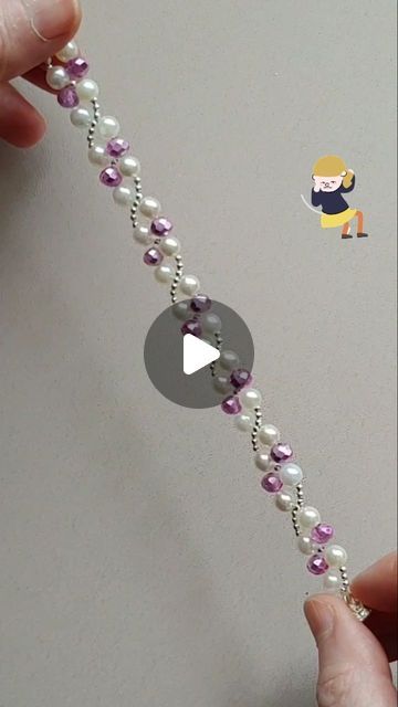 Trendy Heart Beads Bracelets For Jewelry Making, Diy Pearl Bracelet Tutorials, Adjustable Pearl Embellished Beaded Bracelets, Elegant Pearl Embellished Beaded Bracelets, Elegant Pearl Bracelet For Jewelry Making, Bracelet Beading, Bracelet Craft Diy, Pearl Jewelry Sets, Beaded Bracelets Tutorial