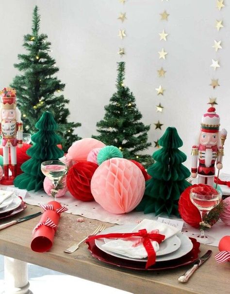 Merry And Bright Christmas Table Decor, Nutcracker Table Runner, Candy Cane Table Setting, Nutcracker Christmas Tablescape, Nutcracker Table Setting, Nutcracker Tablescapes, Colorful Christmas Table, Paper Baubles, Christmas Table Decor Ideas