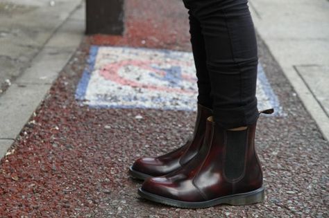 Dr Martens Flora Chelsea Boots Outfit, Dr Martens Flora, Red Doc Martens, Dr Martens Chelsea, White Doc Martens, Chelsea Boots Outfit, Fall Boots Outfit, Doc Martens Outfit, Doc Martens Boots